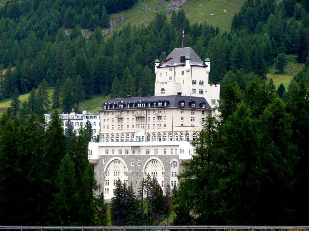 Schloss Hotel&Spa Pontresina Exterior foto