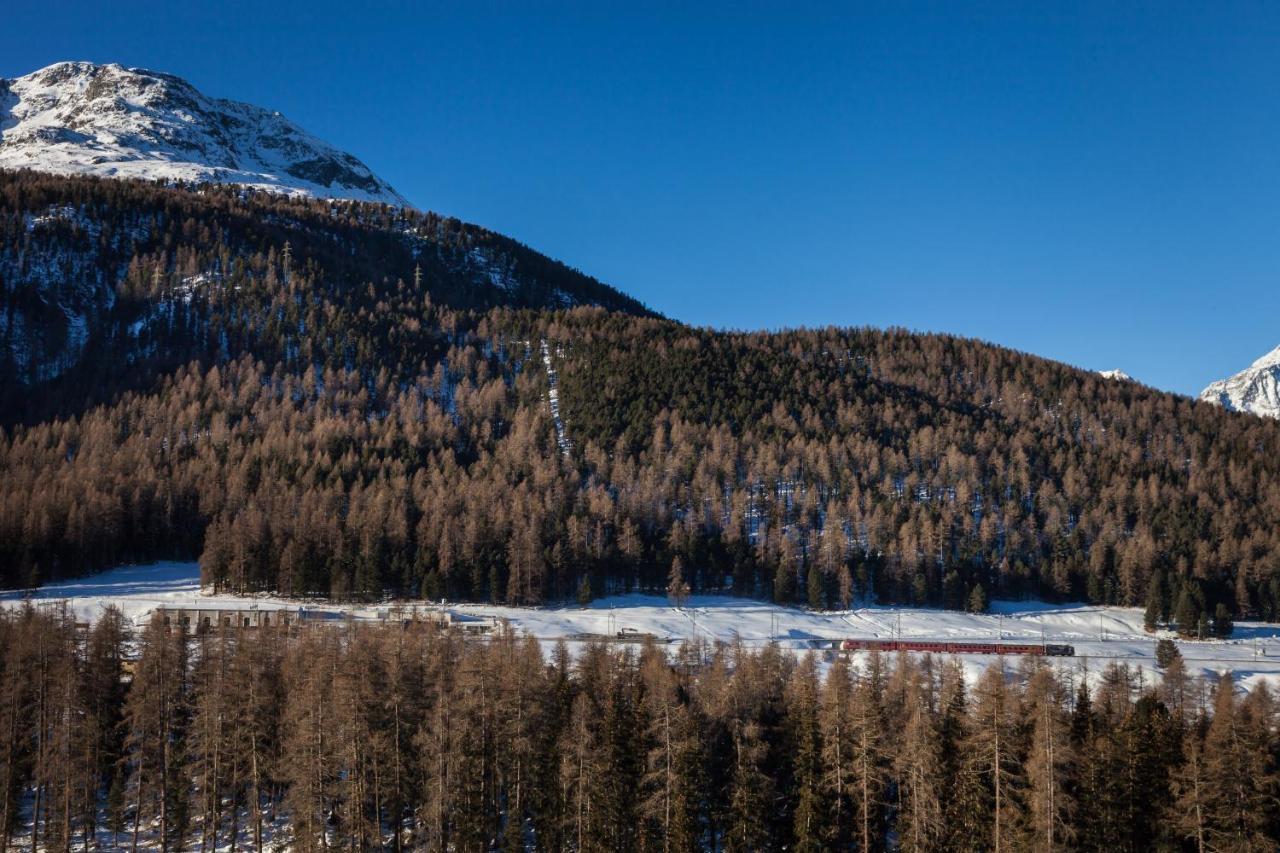 Schloss Hotel&Spa Pontresina Exterior foto